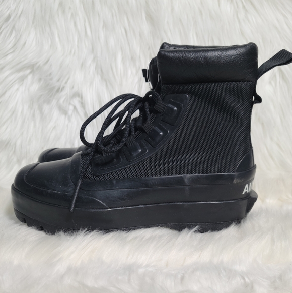 Converse Chuck Taylor All Star High Top Black 7 Women / 5 Men NWOB - Picture 4 of 6